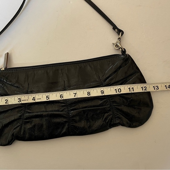 Hobo International Black Glazed Leather Casual Crossbody Handbag Clutch … - Picture 6 of 16